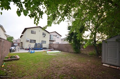 245 Ada Dr, Staten Island, NY 10314 - photo 3