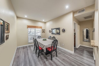 8601 Park Ln unit 612, Dallas, TX 75231 - photo 3