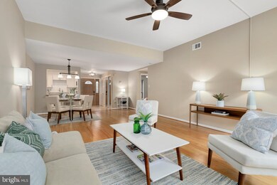 520 Brummel Ct NW unit 520, Washington, DC 20012 - photo 5