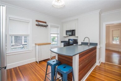 15 Earl Ave unit 1, Newport, RI 02840 - photo 5