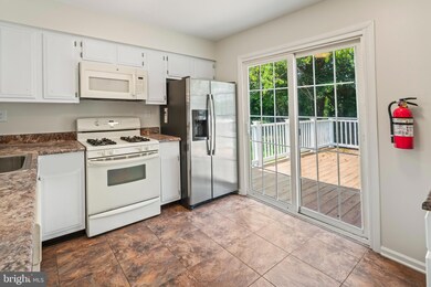 231 Stirrup Rd, Swedesboro, NJ 08085 - photo 2