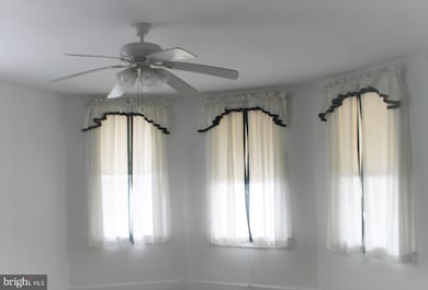 209 Chesterfield Ave, Centreville, MD 21617 - photo 4