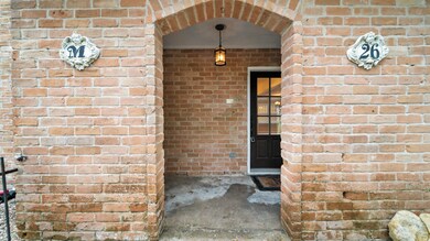 6 E Castle Harbour Dr unit 26, Friendswood, TX 77546 - photo 3