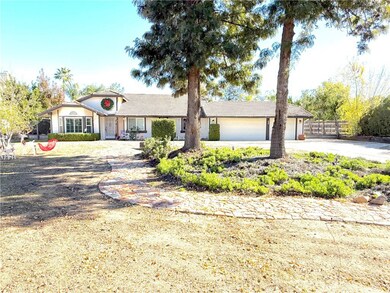 28870 Broken Arrow Cir, Menifee, CA 92584 - photo 4