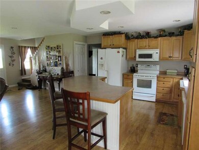 46 Overlook Dr, Canaan, ME 04924 - photo 4