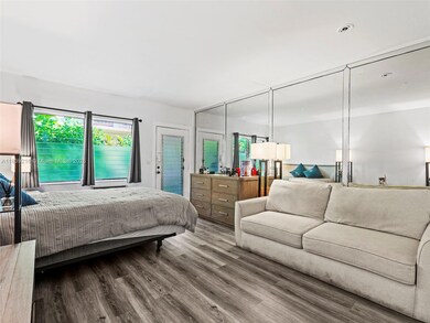 1060 Pennsylvania Ave unit 4, Miami Beach, FL 33139 - photo 3