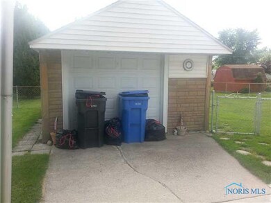 2626 102nd St, Toledo, OH 43611 - photo 5