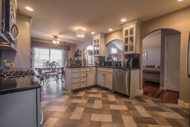 400 Kodiak Ct Columbia MO-print-008-12-K