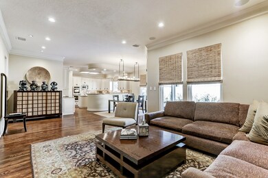 Family room, breakfast room & kitchen, all with po