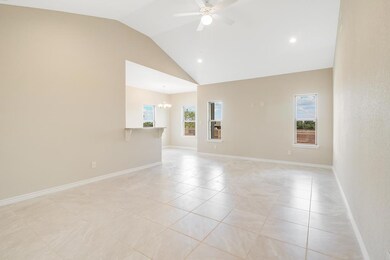 129 Feather Way, Fredericksburg, TX 78624 - photo 4