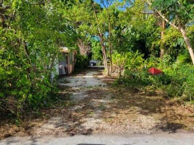 132 Sugarloaf Dr Sugarloaf Key FL 33042