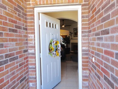 15807 Pleasant Green Cir, Tomball, TX 77377 - photo 3