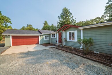 896SaratogaWay-004