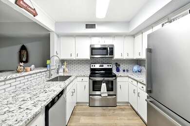 100 Edgewater Dr unit 39, Livingston, TX 77351 - photo 2