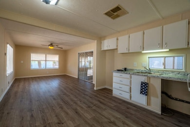 16225 N Cave Creek Rd unit 52, Phoenix, AZ 85032 - photo 4