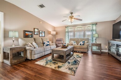 37501 Gill Ave, Zephyrhills, FL 33541 - photo 2