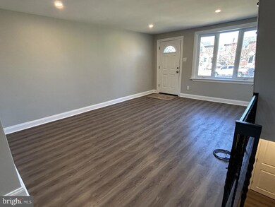 737 Surrey Ln, Glenolden, PA 19036 - photo 2