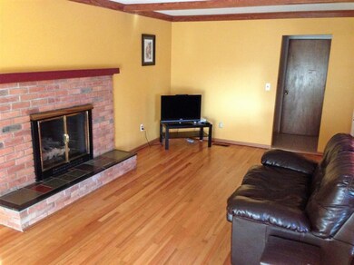 1422 Pine Valley Blvd, Ann Arbor, MI 48104 - photo 7