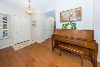 003_Foyer