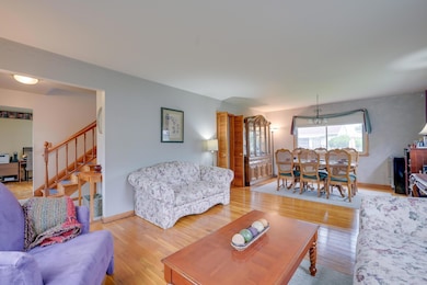 4909 Vanlear Rd Columbus OH 43229 USA-00