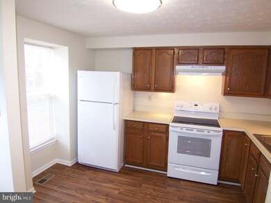 917 N Angel Valley Ct, Edgewood, MD 21040 - photo 4