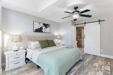 842 Fairway Lakes Dr, Niceville, FL 32578 - photo 7