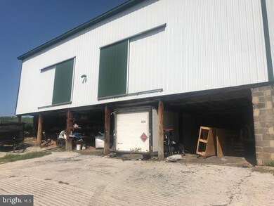 12120 Prices Distillery Rd, Damascus, MD 20872 - photo 3