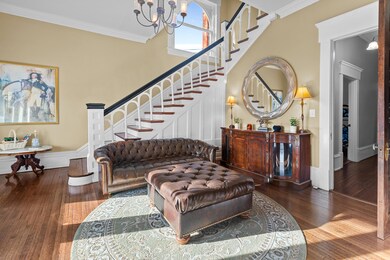 216 Conway St, Frankfort, KY 40601 - photo 4