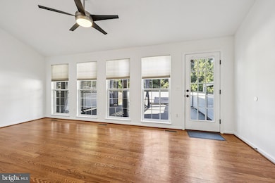 6031 Gholson Bridge Ct, Manassas, VA 20112 - photo 7