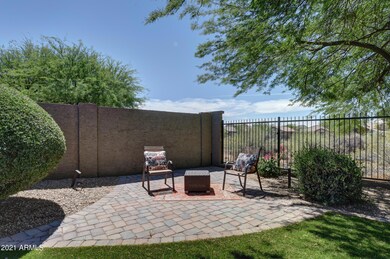 yard sitting area