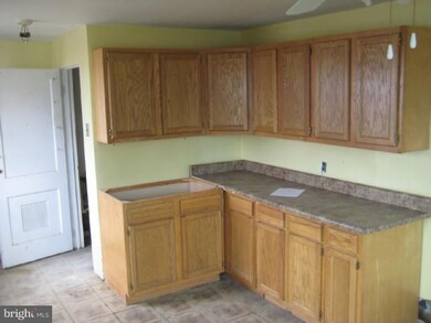 413 Single Ave, New Castle, DE 19720 - photo 5