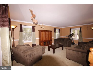 31 Bloomfield Ln, Willingboro, NJ 08046 - photo 2