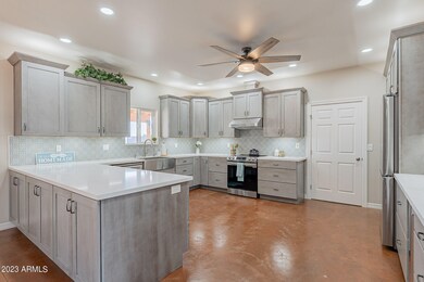 4801 E Pinto Dr, Eloy, AZ 85131 - photo 2