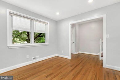 81 55th St SE, Washington, DC 20019 - photo 4