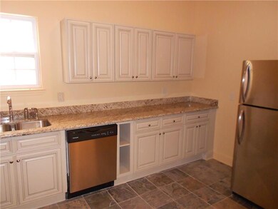 3942 Prytania St unit adams, New Orleans, LA 70115 - photo 5