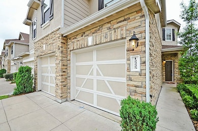 12225 Medina Lake Dr, Tomball, TX 77377 - photo 2