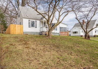 2459 Newton St, Akron, OH 44305 - photo 4