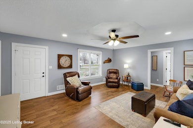 1102 Breezy Way, Bardstown, KY 40004 - photo 5