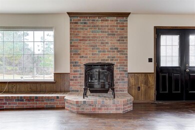 Wood burning stove