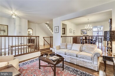 10728 Brewer House Rd, Rockville, MD 20852 - photo 4