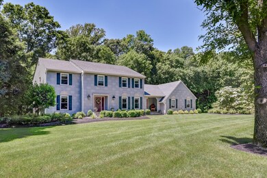 32 Rambling Brook Dr, Holmdel, NJ 07733 - photo 2