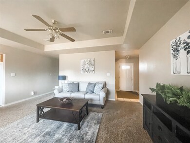 1303 S Howeth St, Gainesville, TX 76240 - photo 6