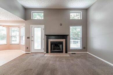 602 Arden St-25