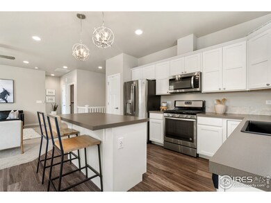 Large designer kitchen. All appliances stay