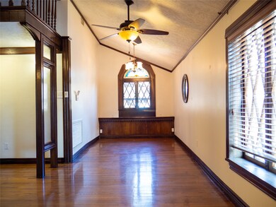 3718 Yupon St unit A, Houston, TX 77006 - photo 4