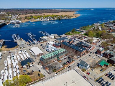 58 Merrimac St unit 2-2, Newburyport, MA 01950 - photo 2