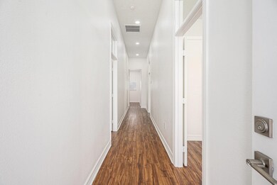 3515 Winnie St unit B, Galveston, TX 77550 - photo 6