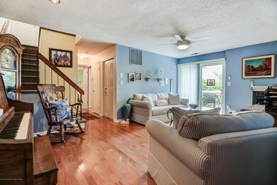 005_Living Room (3)