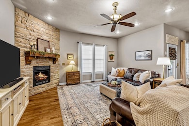 3512 N Ledgestone Dr, Ozark, MO 65721 - photo 5