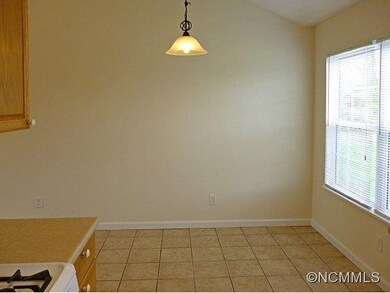 1606 Howard Gap Rd, Hendersonville, NC 28792 - photo 4